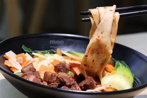 Ancient Flavors in a Modern Setting: The Essence of Shaanxi in the Magic Kitchen